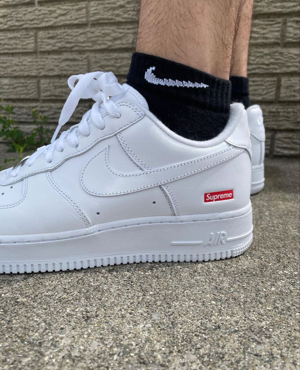 Nike Air Force 1 OG Triple White Supreme