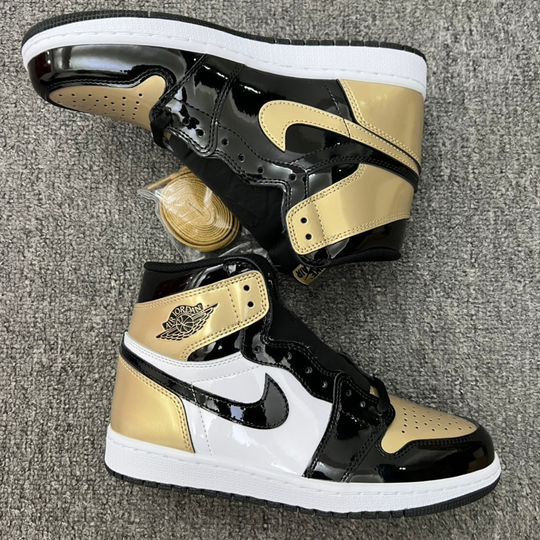 Jordan 1 High Gold Toe