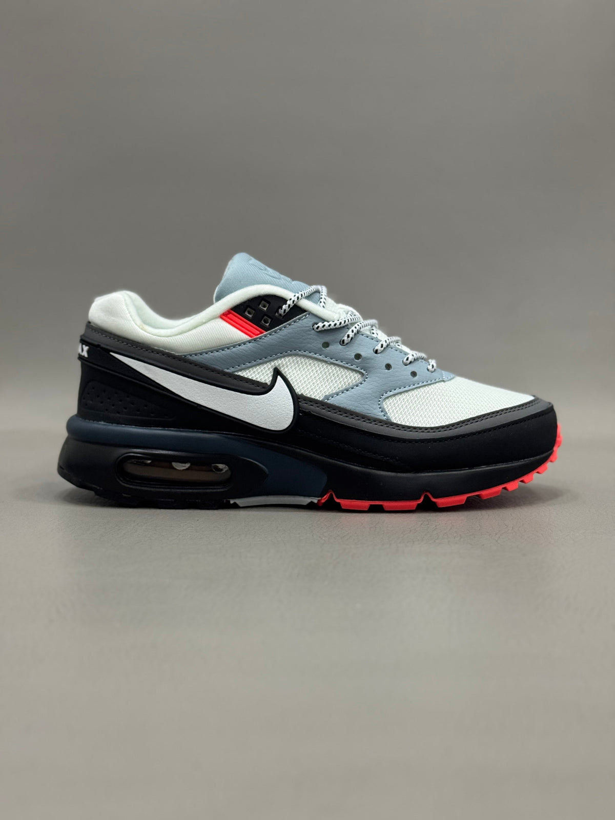 Nike Air Max BW White/Black/Red