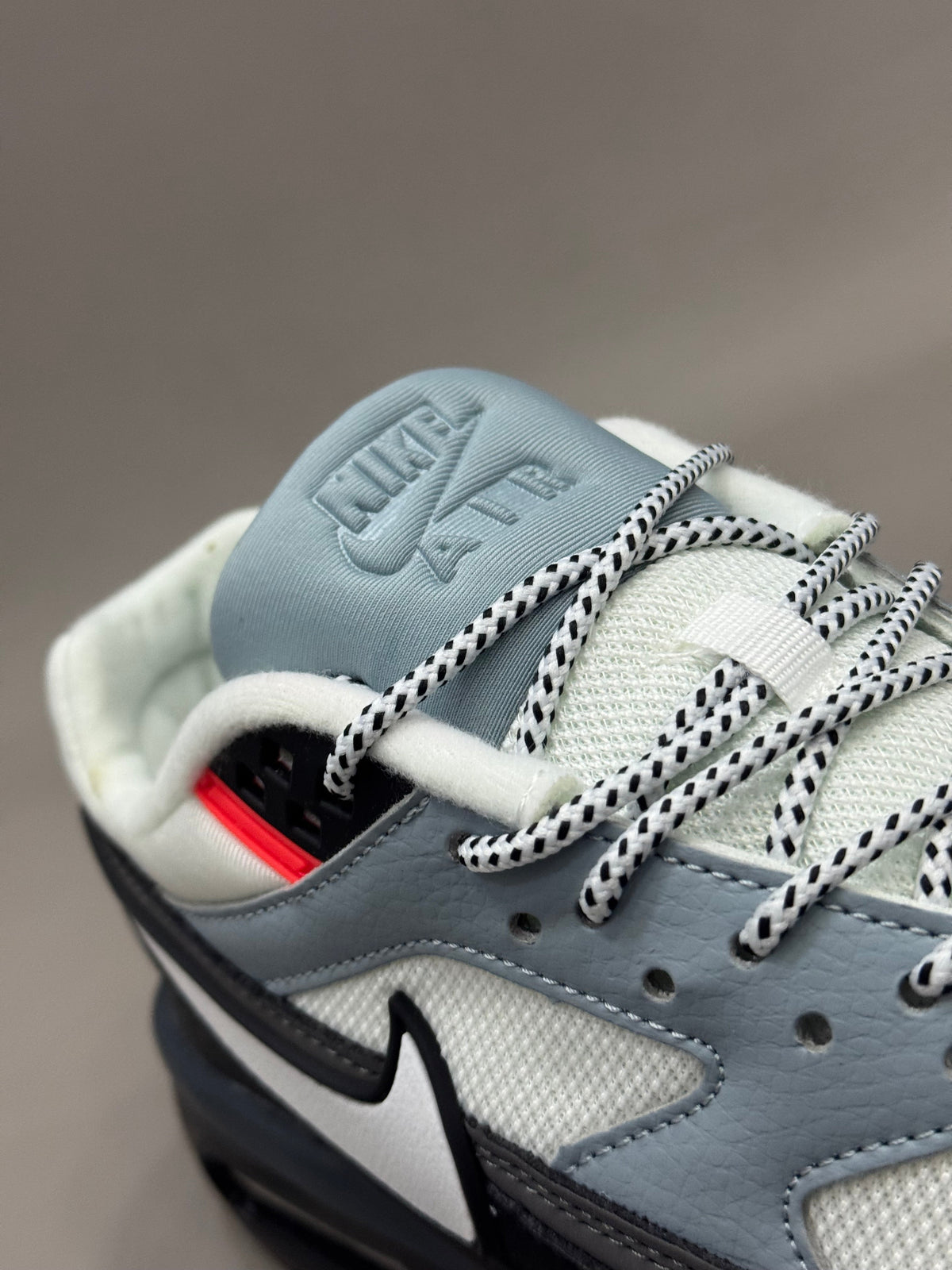 Nike Air Max BW White/Black/Red