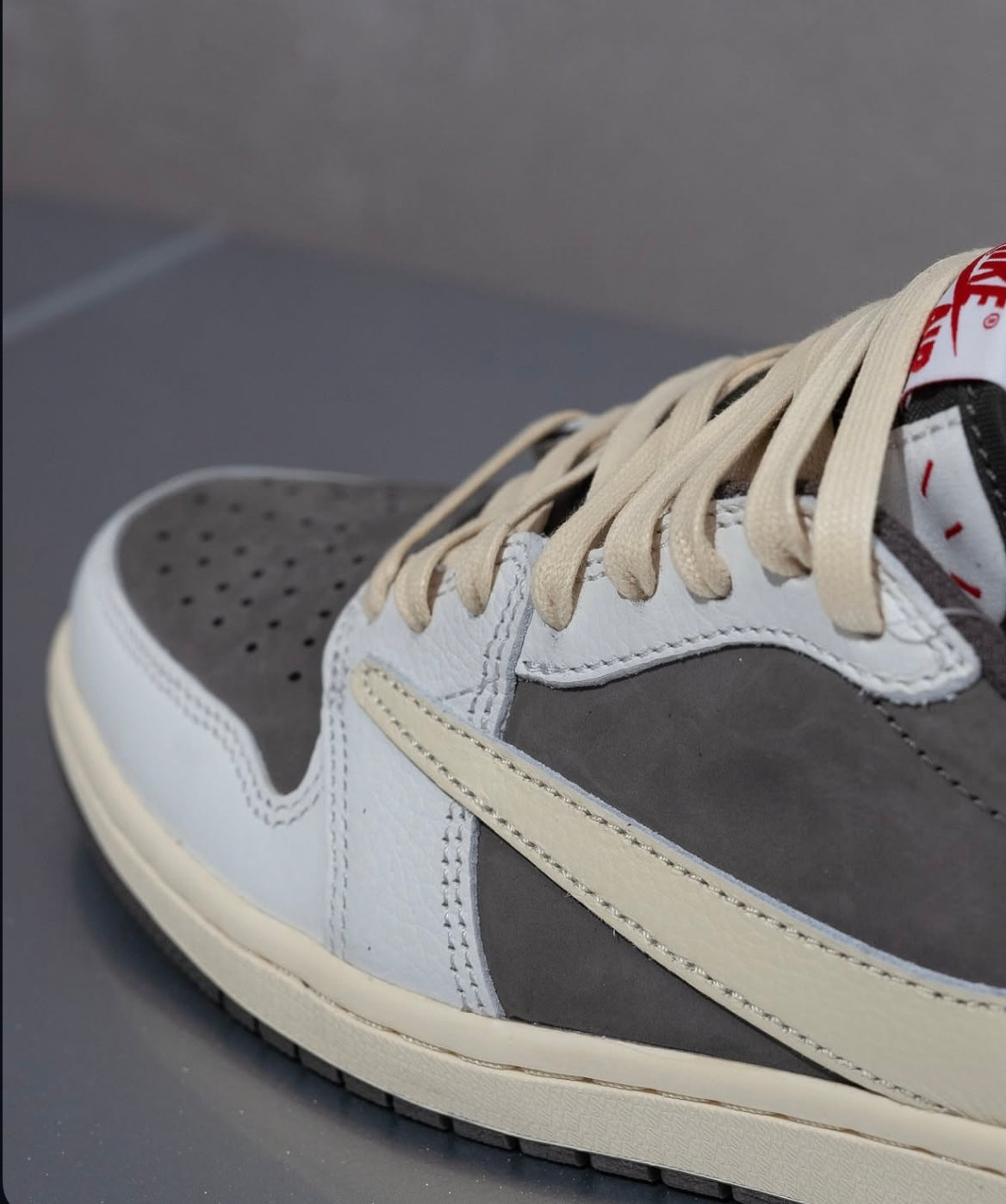 Nike Air Jordan 1 Low Travis Scott Reverse Mocha