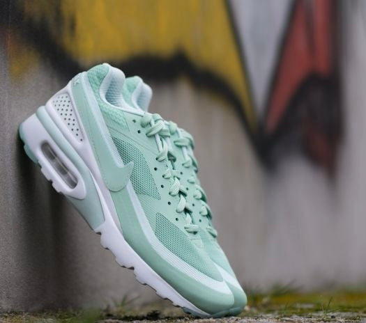 Nike Air Max BW Enamel Green
