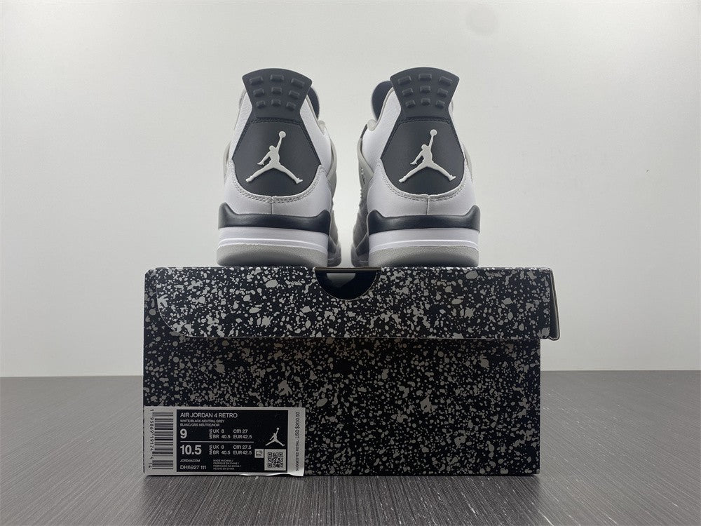Air Jordan 4-Military Black