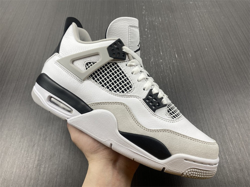 Air Jordan 4-Military Black