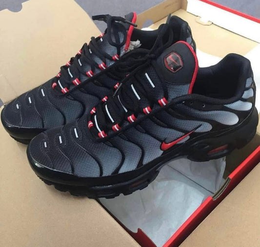 Nike Air Max TN Dracula