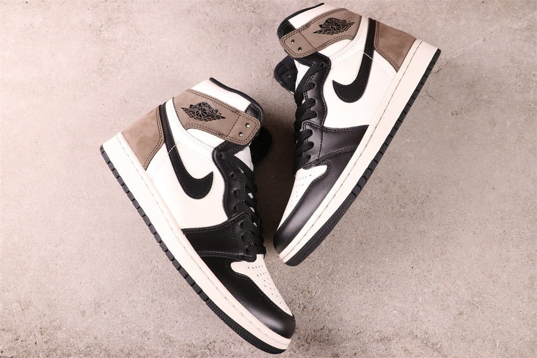 Air Jordan 1 High Mocha