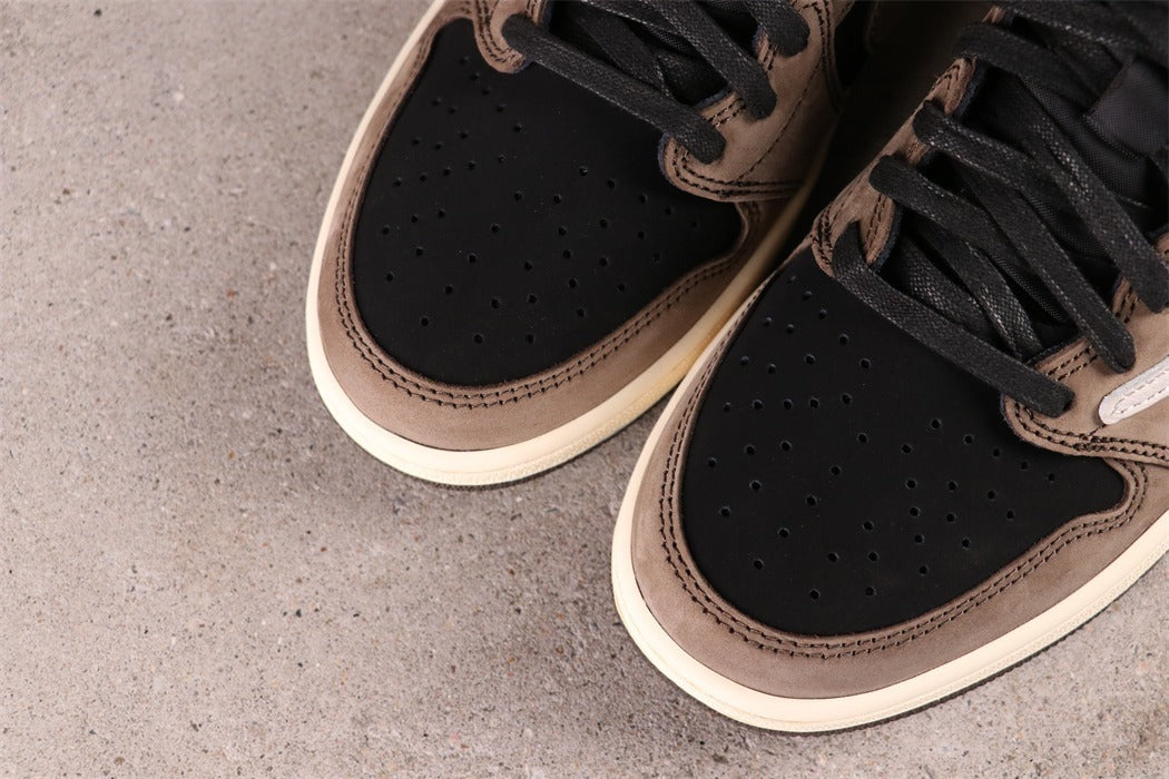 Jordan 1 Low Travis Scott Mocha