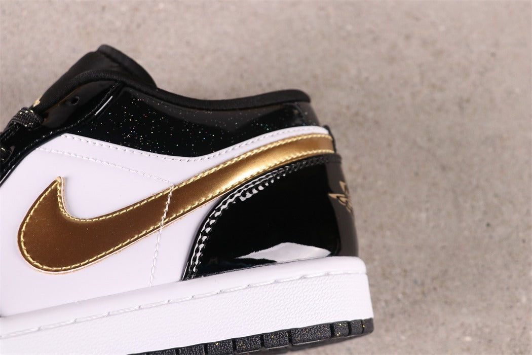 Air Jordan 1 Low Gold Toe