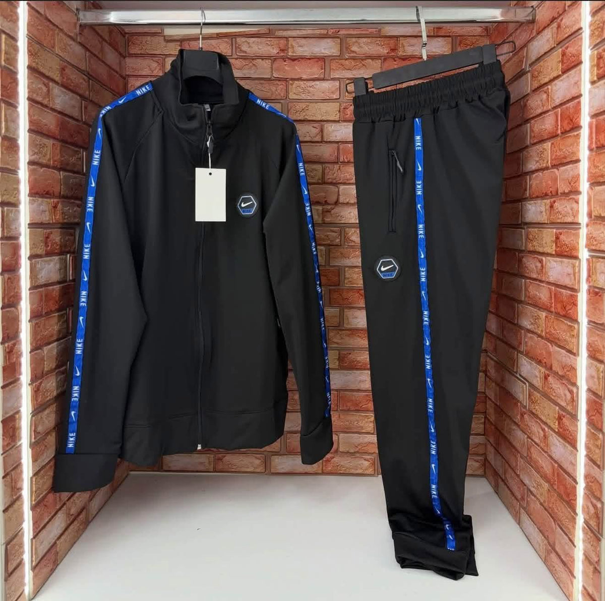 Nike Melegítő Szettek