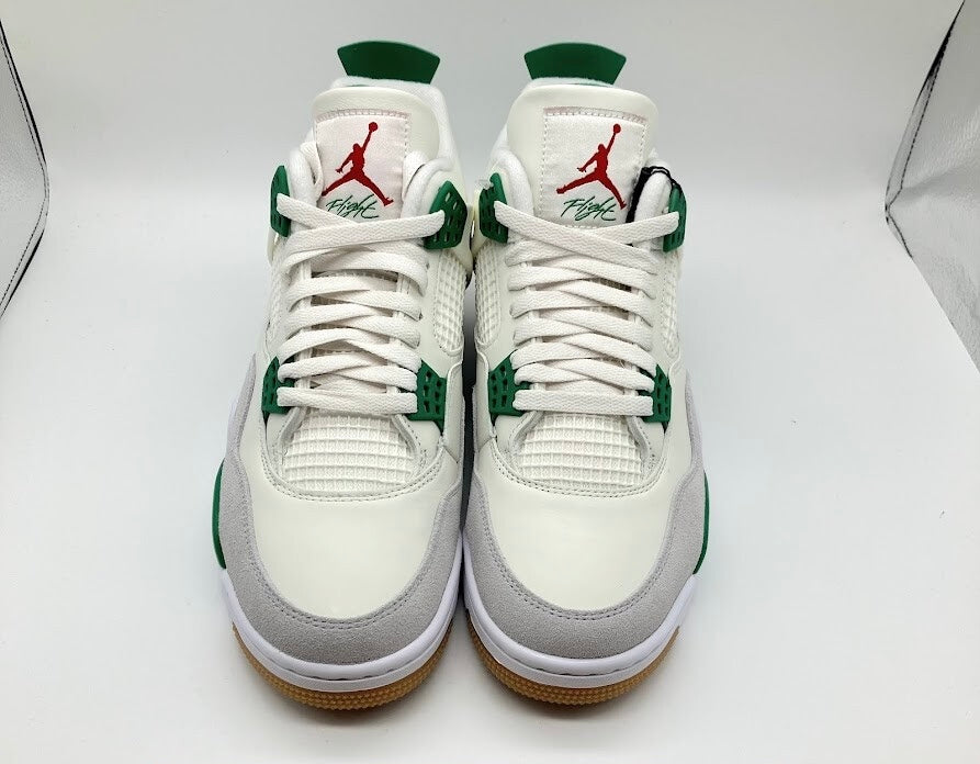 Nike Air Jordan 4 Retro SP x Nike SB Pine Green