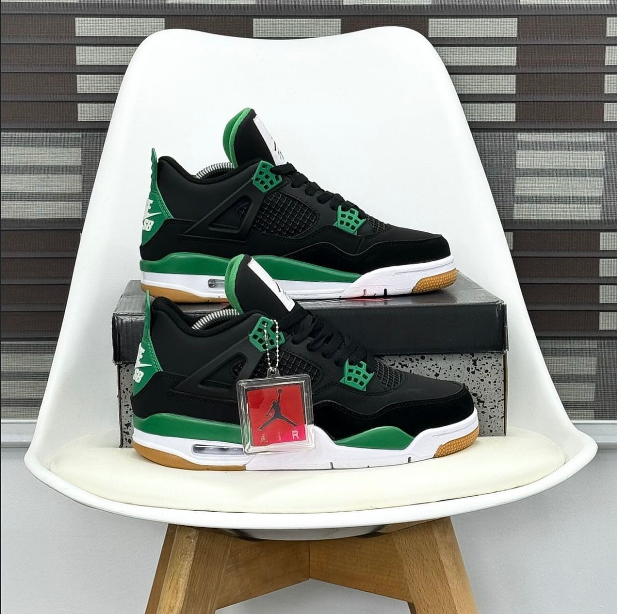 Nike Air Jordan 4 Retro SB Black Green