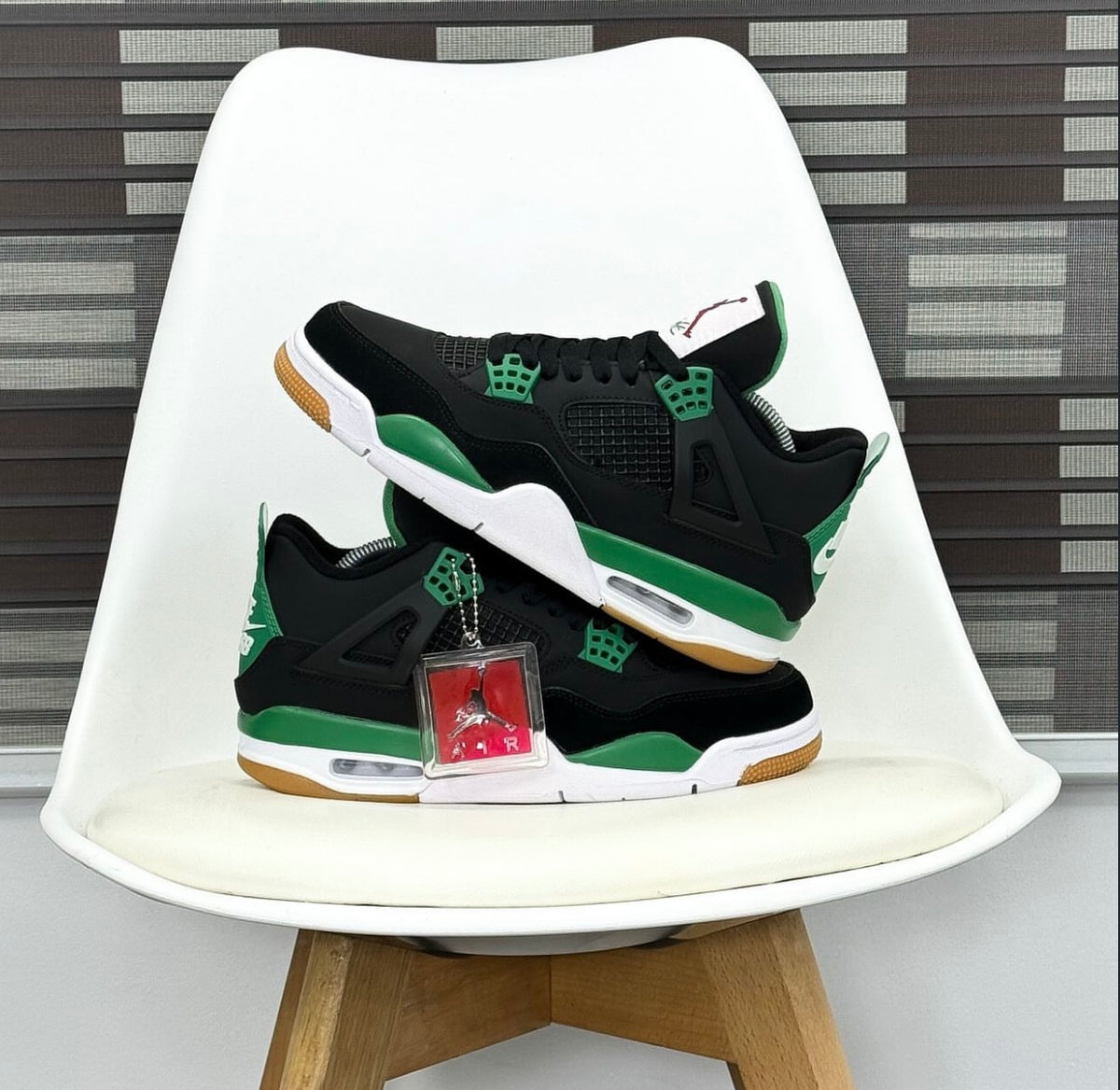 Nike Air Jordan 4 Retro SB Black Green