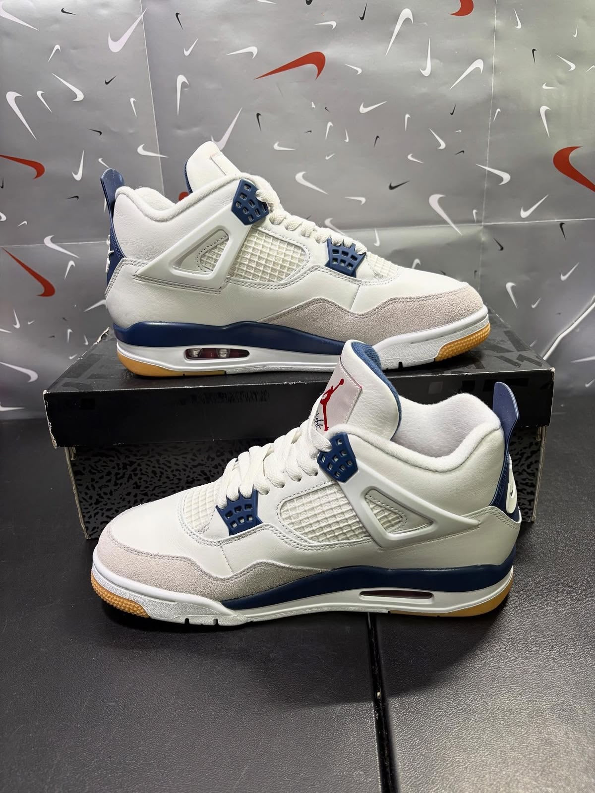 Air Jordan 4 Retro SB Navy