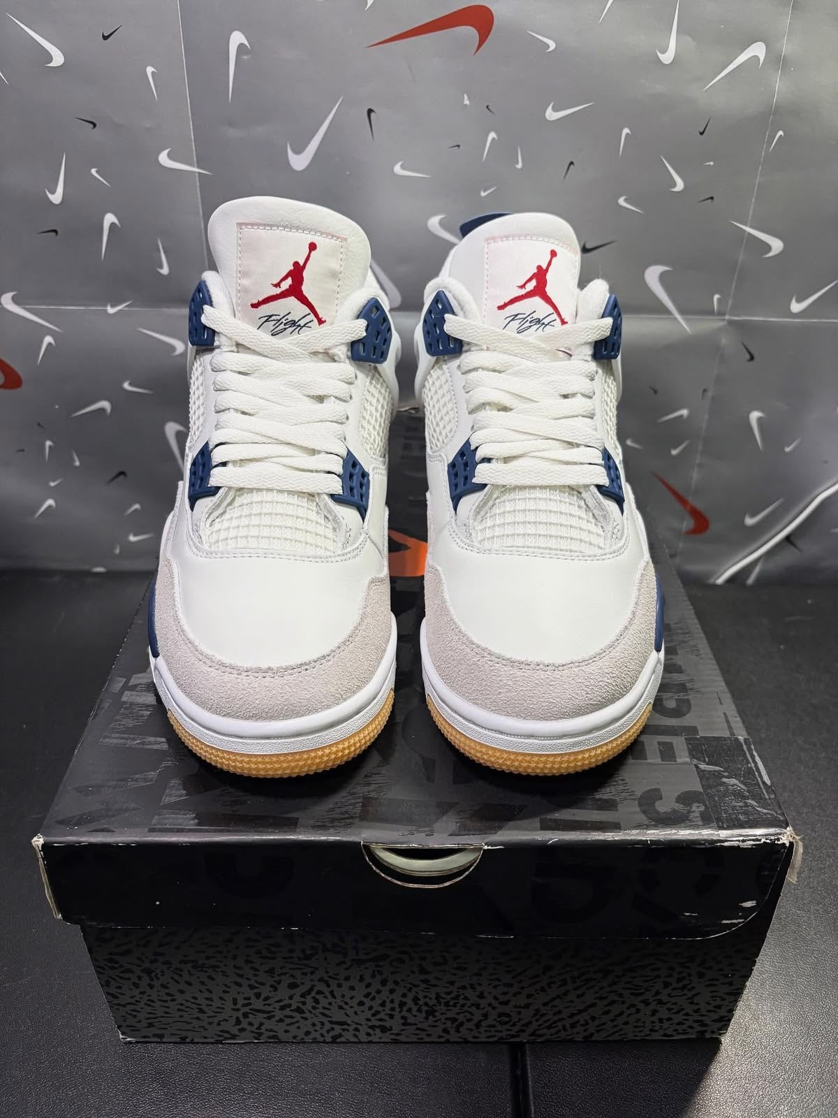Air Jordan 4 Retro SB Navy