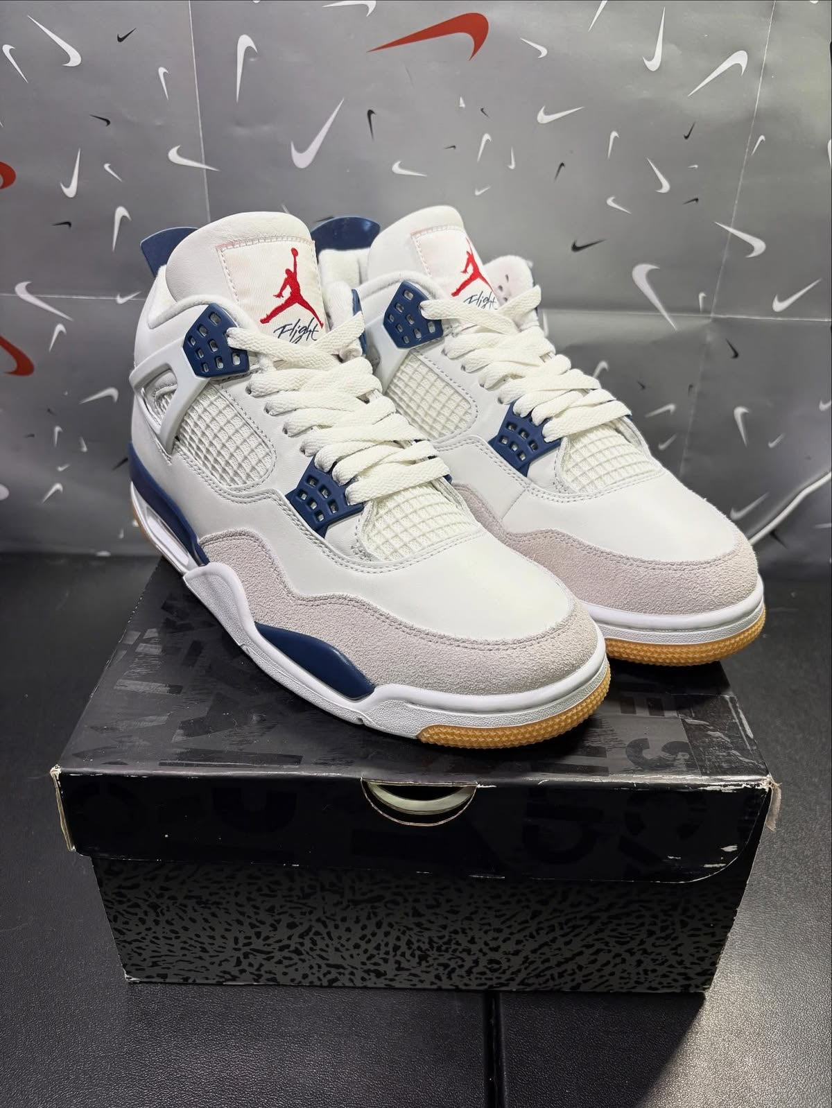 Air Jordan 4 Retro SB Navy