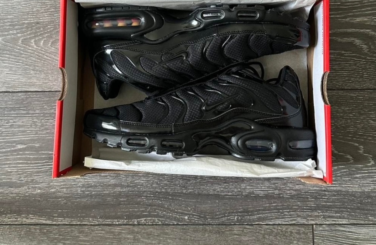 Nike Air Max TN Triple Black